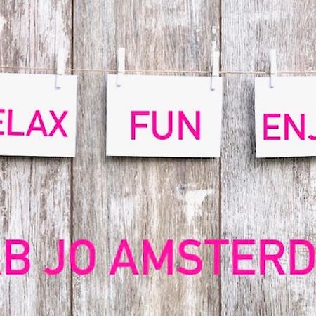 Bed & Breakfast Jo Amsterdam Diemen Bagian luar foto