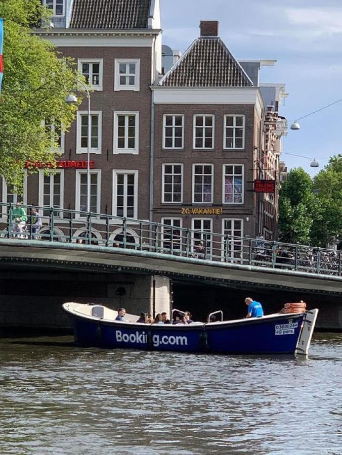 Bed & Breakfast Jo Amsterdam Diemen Bagian luar foto